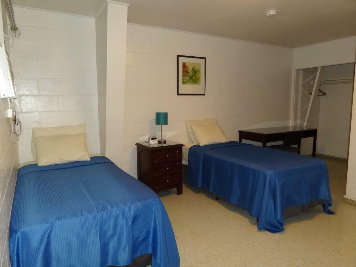 Tip Top Motel Лігуе Екстер'єр фото